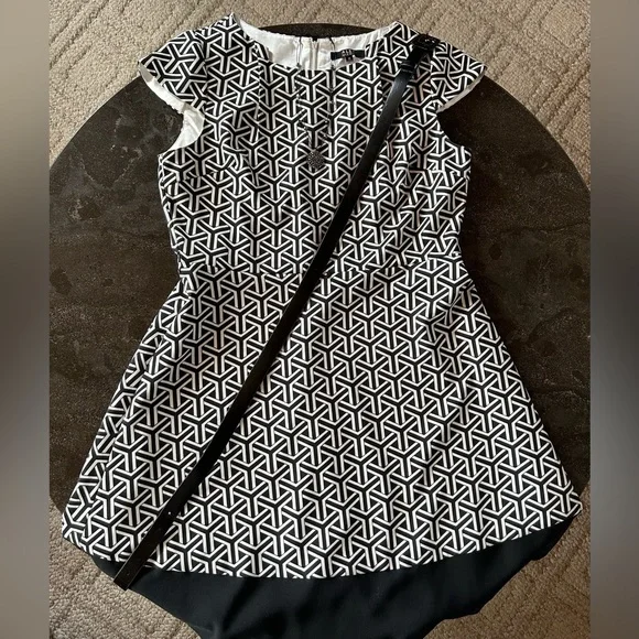 📦LAST CHANCE: DONATING📦 Alex Marie | Black and White Patterned Dress - Picture 7 of 10